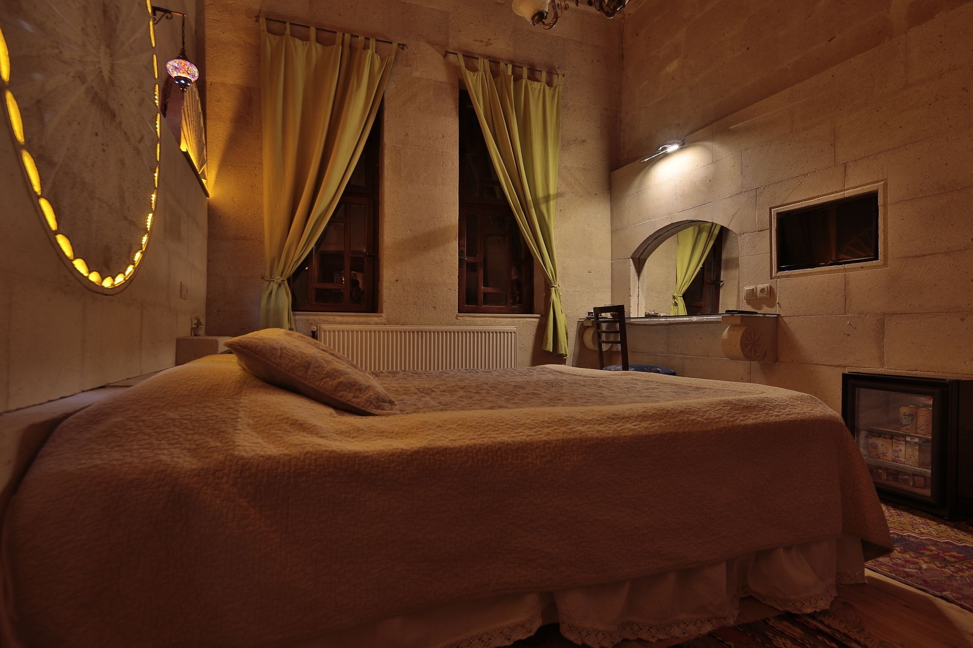 Bed and Breakfast Heaven Cave House - Razziya Evi Ургуп Экстерьер фото