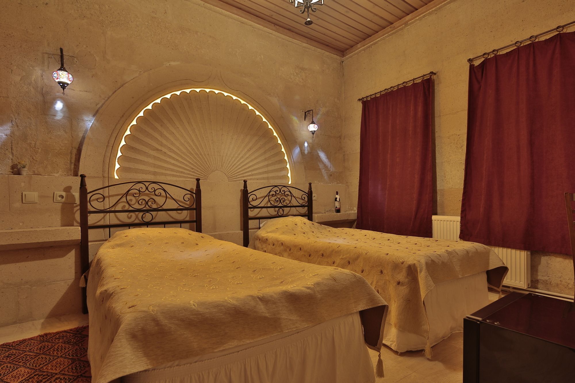 Bed and Breakfast Heaven Cave House - Razziya Evi Ургуп Экстерьер фото