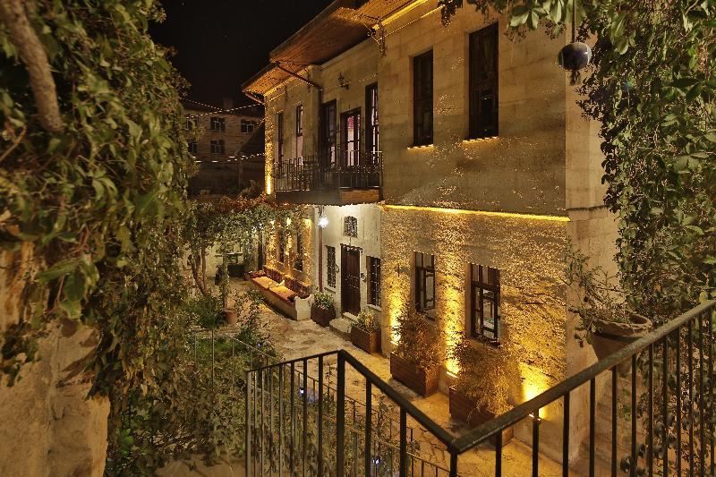 Bed and Breakfast Heaven Cave House - Razziya Evi Ургуп Экстерьер фото