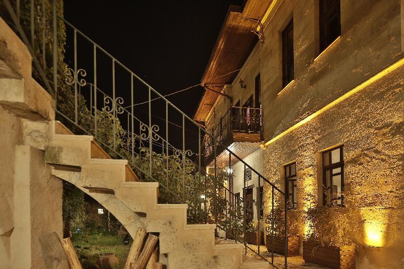 Bed and Breakfast Heaven Cave House - Razziya Evi Ургуп Экстерьер фото